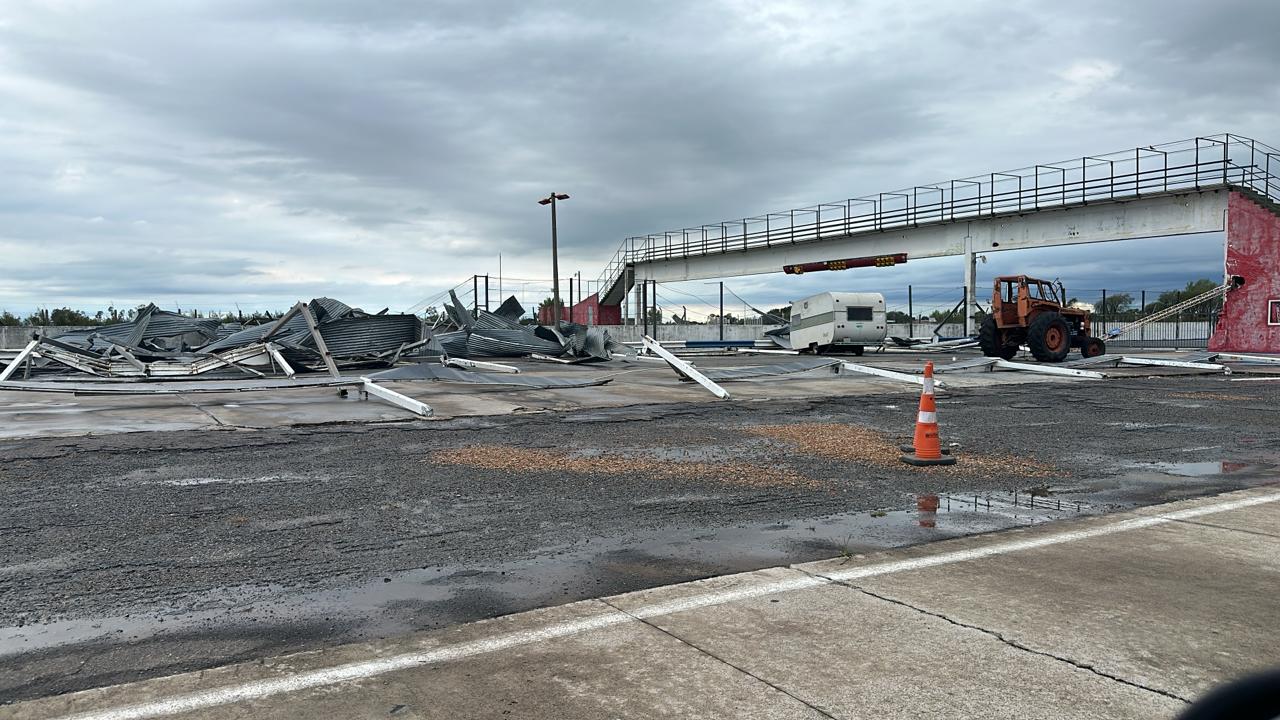 40 EVACUADOS Y PERJUICIOS CUANTIOSOS EN 9 DE JULIO