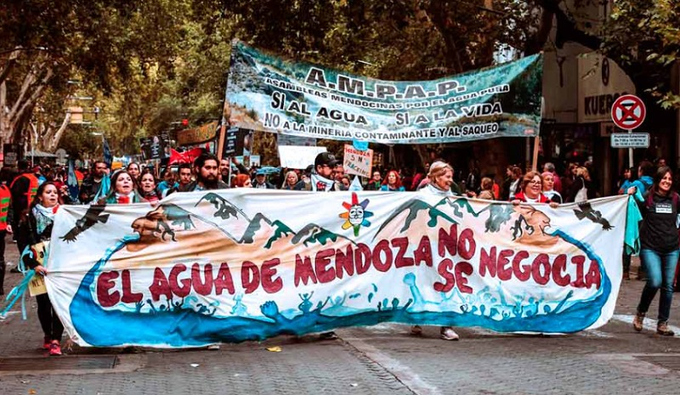 NORA MOYANO: “NO LES IMPORTA LA VIDA, ES GRAVÍSIMO LO QUE HAN VOTADO”