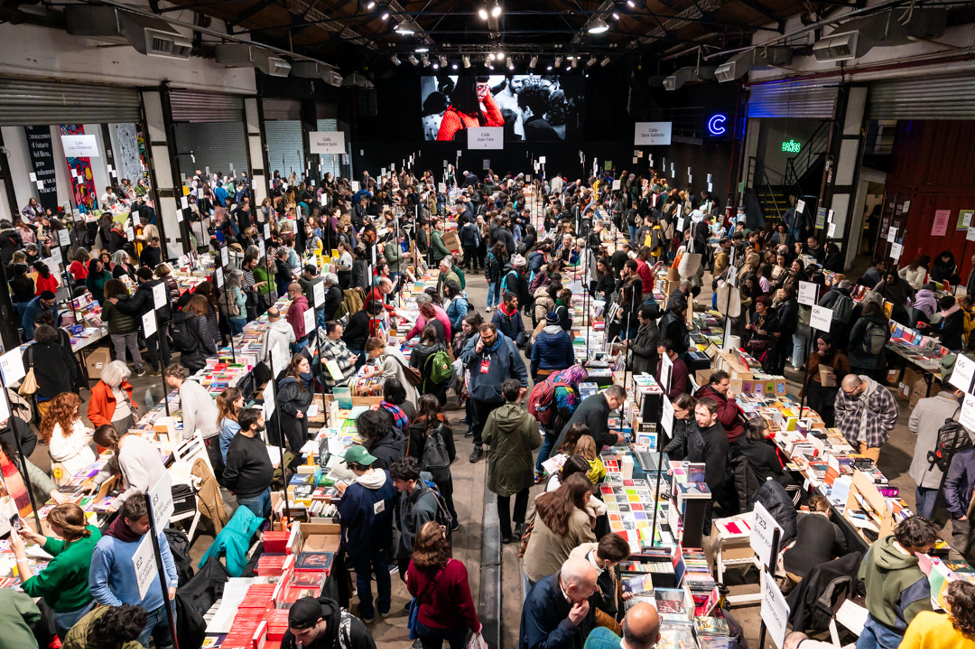 ARRANCO UNA NUEVA EDICION DE LA FERIA DE EDITORES