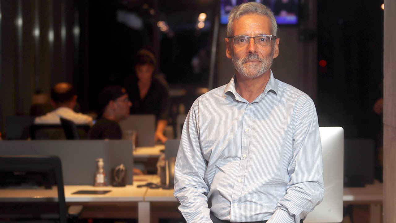 JORGE CARRERA: “SON BOMBAS DE HUMO PARA TRATAR DE TORCER LAS EXPECTATIVAS DE LA ECONOMÍA”