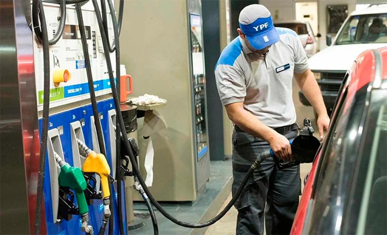 “LA GENTE NO ESTÁ PREPARADA PARA AUTOABASTECERSE EN UNA ESTACIÓN DE SERVICIO”