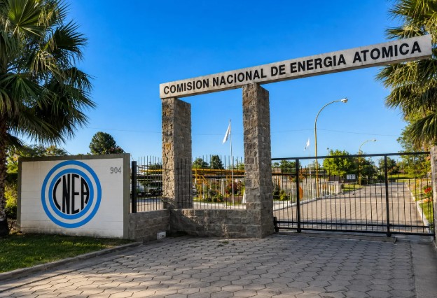 DENUNCIAN DESPIDOS Y VACIAMIENTO EN LA COMISIÓN NACIONAL DE ENERGÍA ATÓMICA