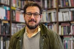 AFIRMAN QUE EN LOS DESFILES DE PUNTA DEL ESTE EN 2006 EL ESTILISTA INCLUYÓ A MENORES