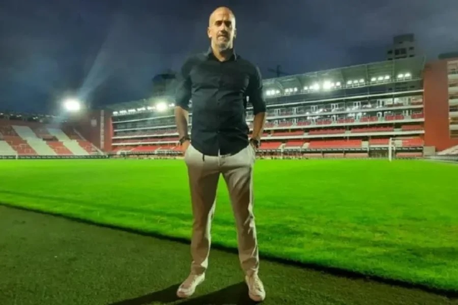 JUAN SEBASTIÁN VERÓN: “SIEMPRE SE MUEVEN INTERESES PERO QUIERO QUE EL FÚTBOL CREZCA”