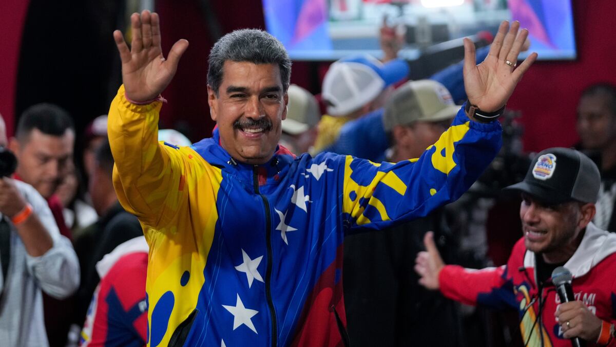 VENEZUELA: MADURO GANÓ LA REELECCIÓN PERO LA OPOSICIÓN NO LO ACEPTA