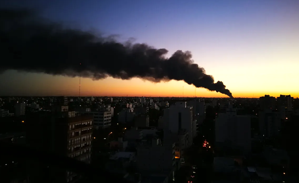 SE DESATÓ UN VORAZ INCENCIO EN LA TEXTIL MAFISA