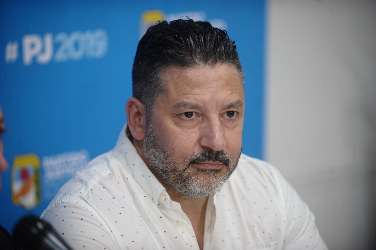 GUSTAVO MENÉNDEZ: “ESTAMOS ARMANDO UNA LIGA DE INTENDENTES PERONISTAS”